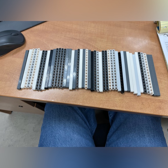 Assorted Lego technic NXT EV3 beams 250+ pieces - Picture 8 of 13